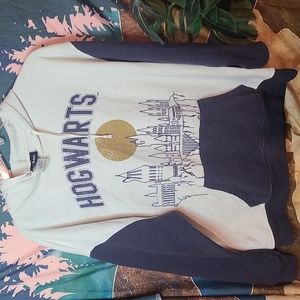 Hoggwarts sweatshirt